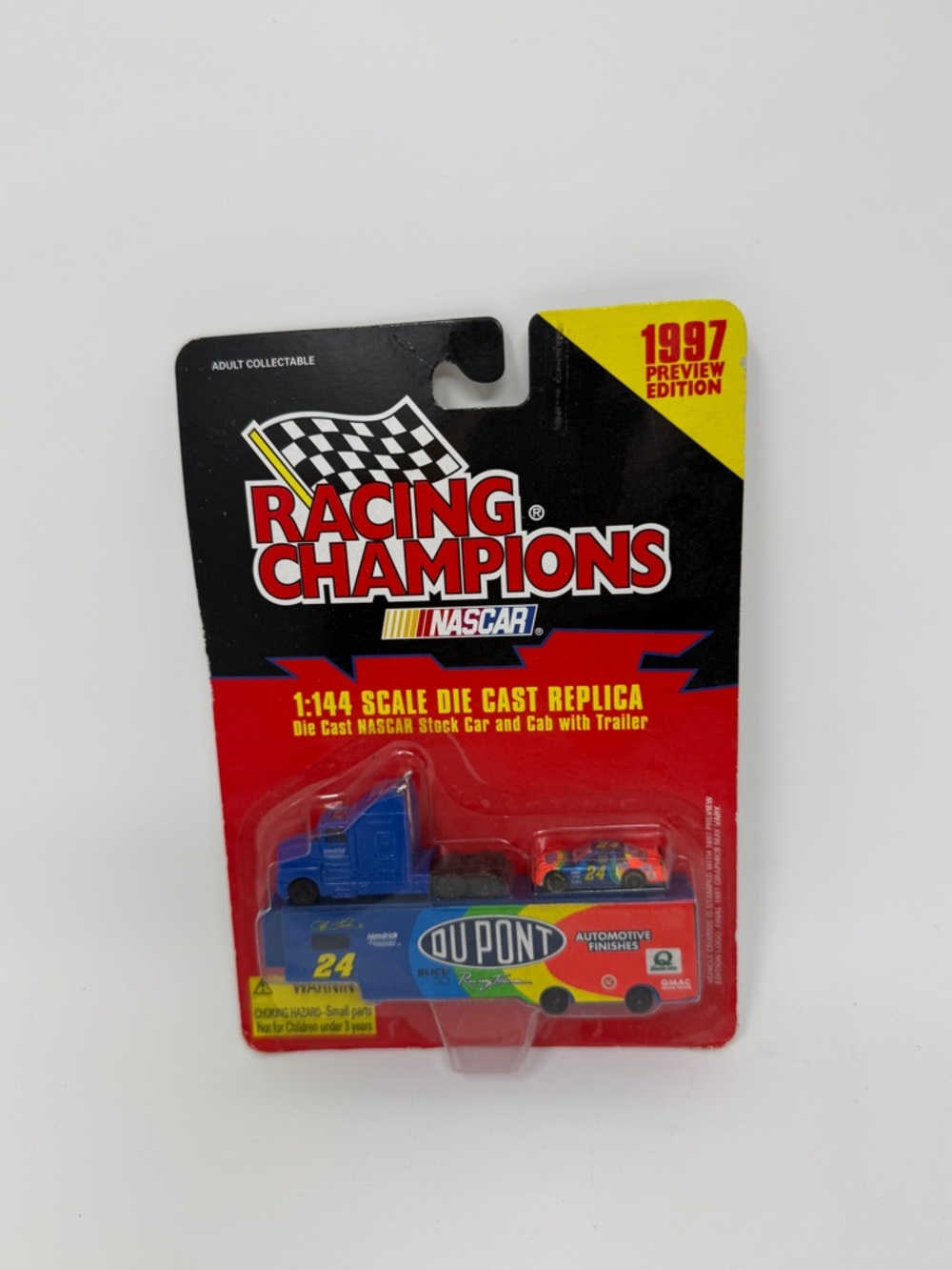 NASCAR Racing Champions : 1997 Preview Edition 1/144 Diecast Trailer Rig & Car